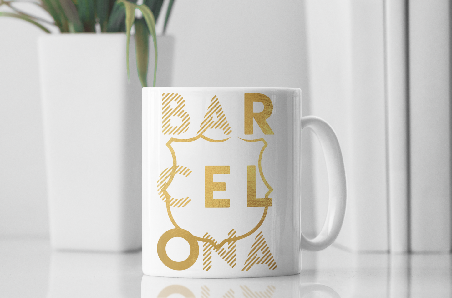 BAR CEL ONA IN GOLDEN